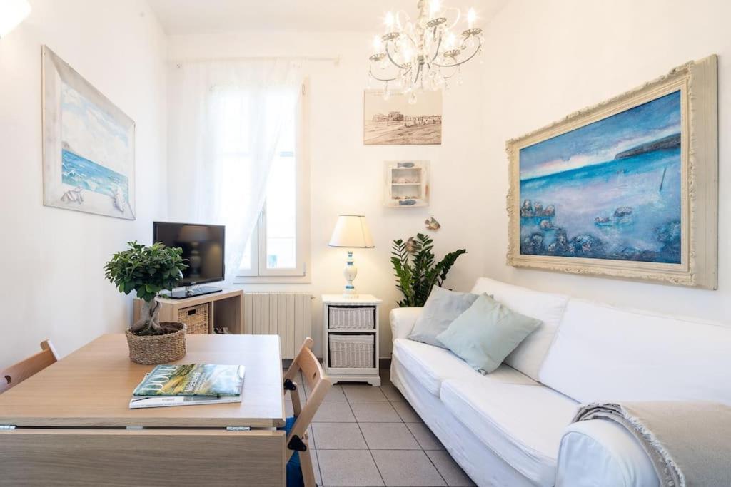 Art Of Living 100 Meters From The Sea. Apartment Marina di Pietrasanta Exterior foto