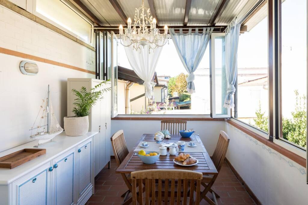 Art Of Living 100 Meters From The Sea. Apartment Marina di Pietrasanta Exterior foto